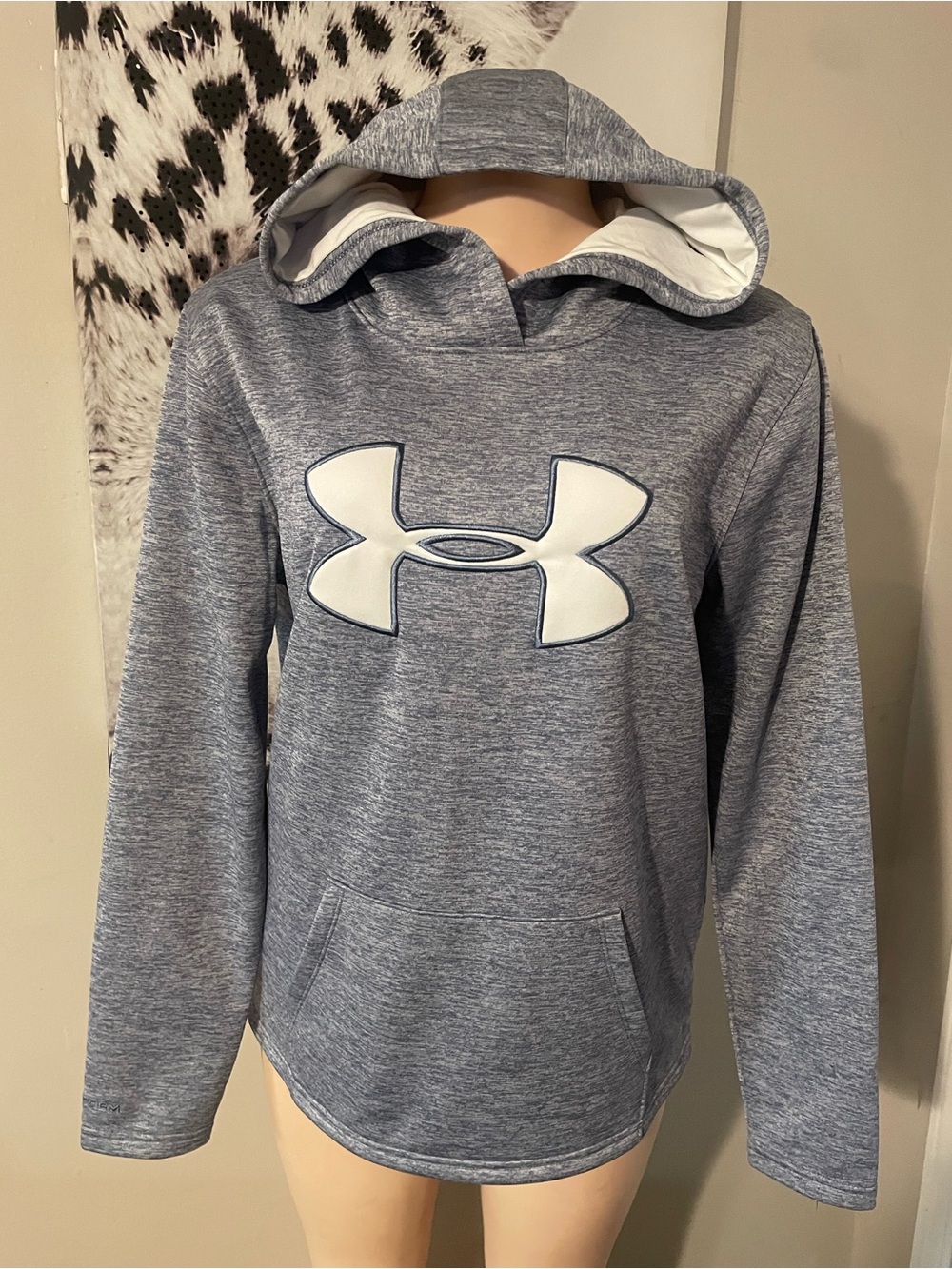 Under Armour Coldgear Logo Front Graphic hoodie pullover Gray athletic sign tech